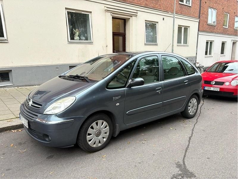 Grå Begagnad 2007 Citroën Xsara Picasso Minibuss | 12 500 kr (Lite dyr) - Bild 1/4