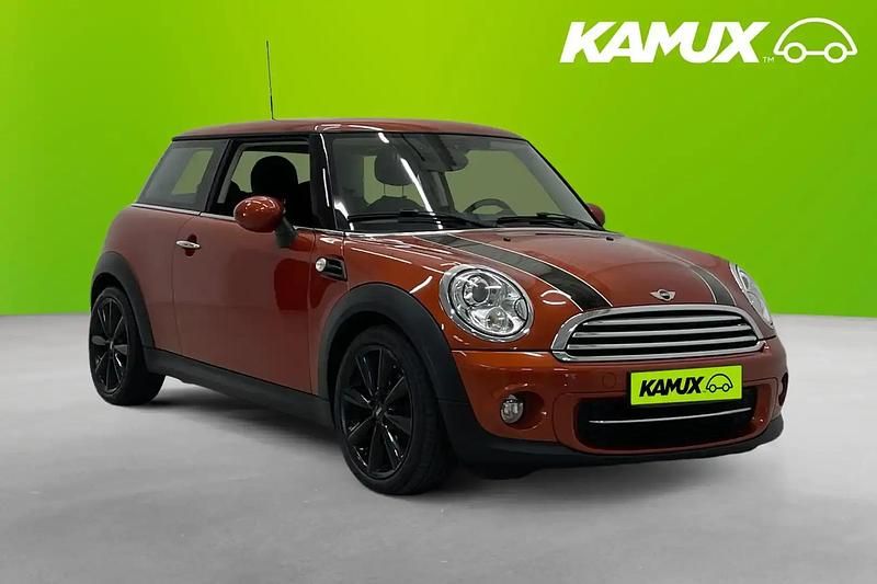 Orange Begagnad 2013 Mini Cooper Halvkombi | 83 700 kr (Dyr) - Bild 1/4