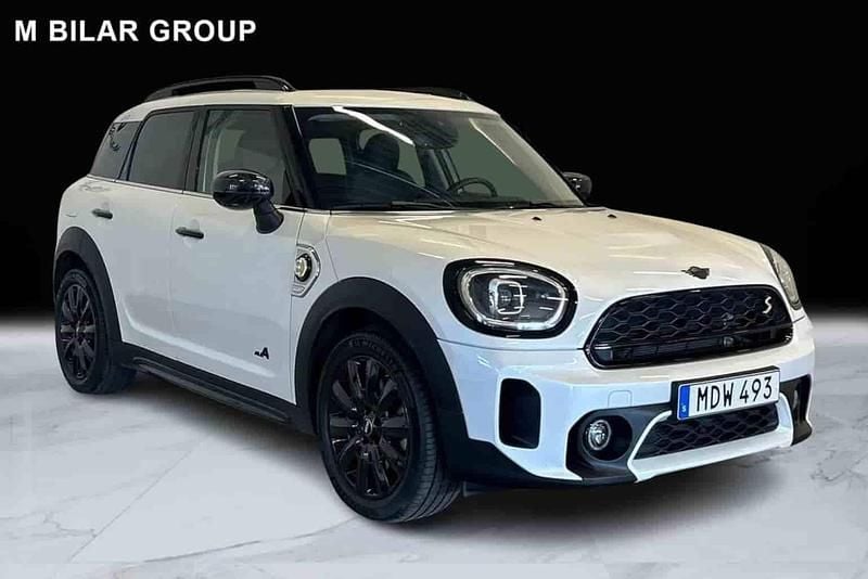 Vit Begagnad 2023 Mini Cooper Countryman SUV | 369 000 kr - Bild 1/1