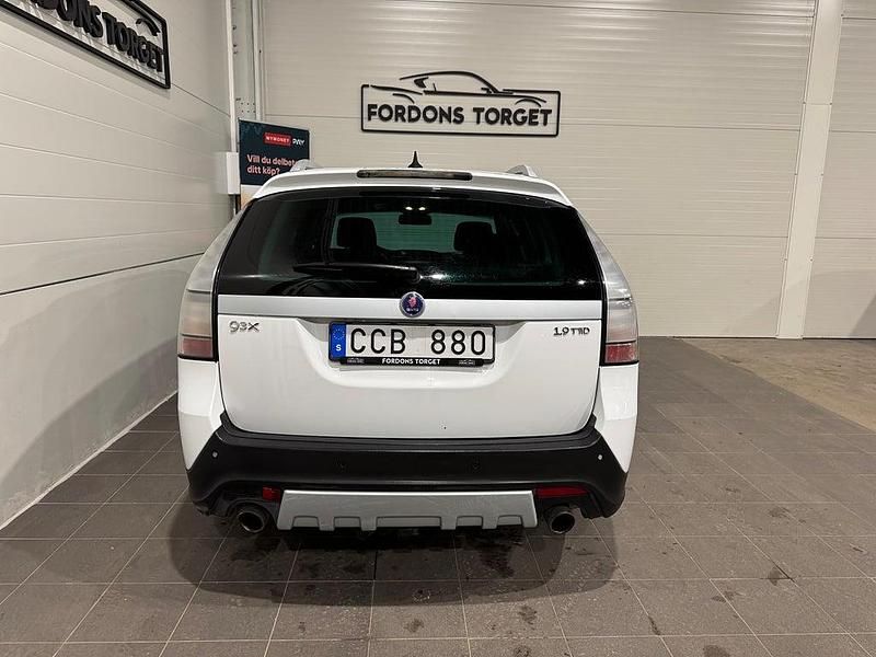 Begagnad Saab 9-3X 180 HK (132 kW) 2010 Vit Kombi