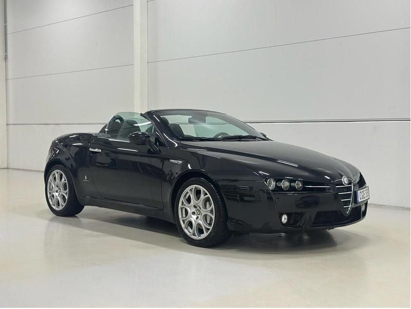 Begagnad 2007 Alfa Romeo Spider Cab | 165 000 kr - Bild 1/4