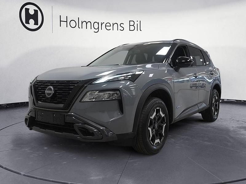 Begagnad Nissan X-Trail 158 HK (116 kW) 2024 Grå/silver SUV