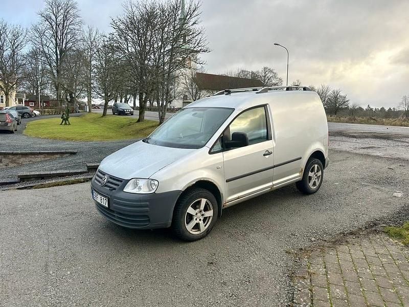 Begagnad 2010 VW Caddy Minibuss | 45 000 kr (Marknadspris) - Bild 1/4