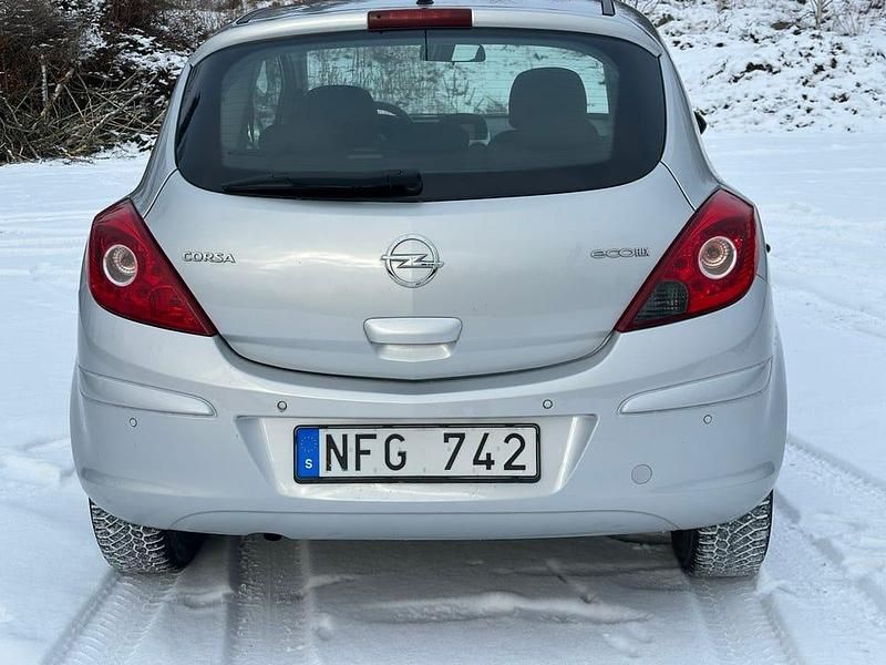 Begagnad Opel Corsa 85 HK (62 kW) 2013 Halvkombi