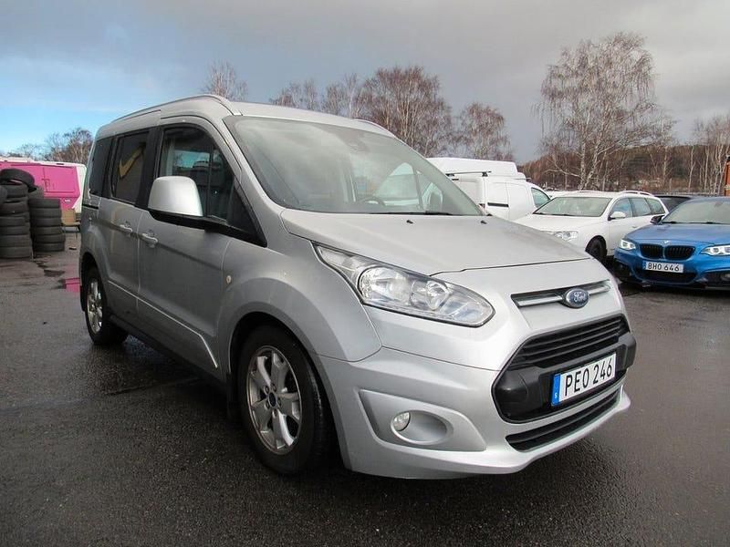 Begagnad Ford Tourneo Connect 120 HK (88 kW) 2016 Grå Minibuss