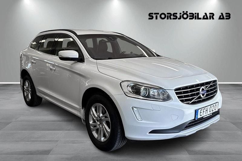 Vit Begagnad 2015 Volvo XC60 Momentum SUV | 186 000 kr (Marknadspris) - Bild 1/4