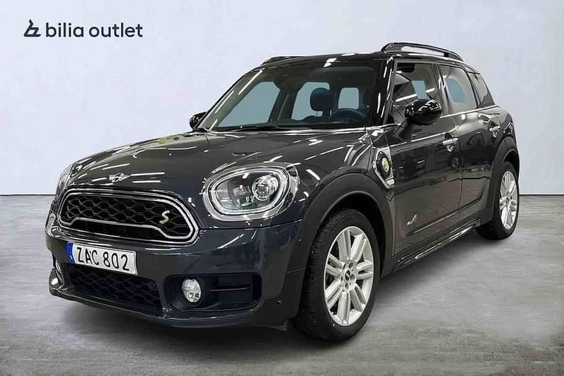 Grå Begagnad 2018 Mini Cooper Countryman SUV | 239 900 kr (Bra pris) - Bild 1/1