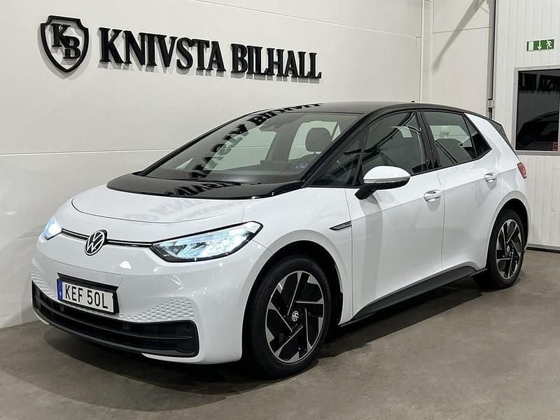 Vit Begagnad 2021 VW ID.3 Pro Performance Halvkombi | 208 900 kr (Marknadspris) - Bild 1/4