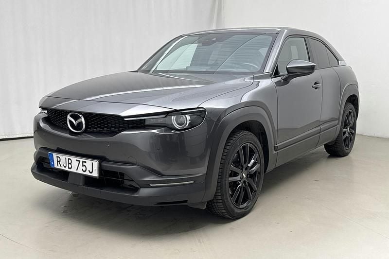 Grå Begagnad 2021 Mazda MX30 Cosmo SUV | 120 000 kr (Superpris) - Bild 1/4