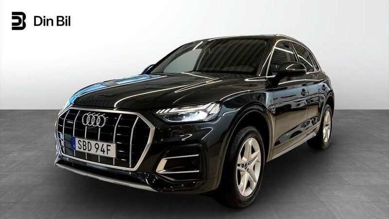 Manhattangrå metallic Begagnad 2023 Audi Q5 Advanced Plus SUV | 459 000 kr (Marknadspris) - Bild 1/4