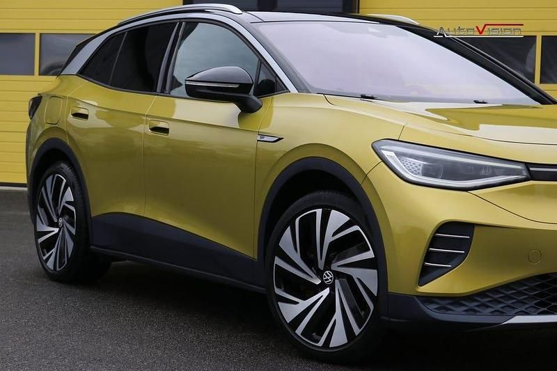 Begagnad VW ID.4 Edition 150 kW (204 HK) 2021 Gul SUV