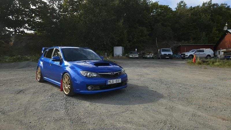 Blå Begagnad 2008 Subaru Impreza Halvkombi | 230 000 kr - Bild 1/4