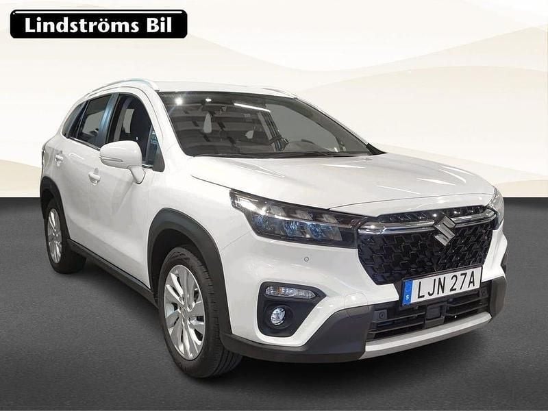 Begagnad Suzuki SX4 S-Cross 116 HK (85 kW) 2023 Vit SUV