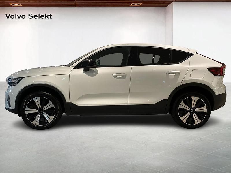 Begagnad Volvo C40 Core 303 kW (413 HK) 2023 Vit SUV