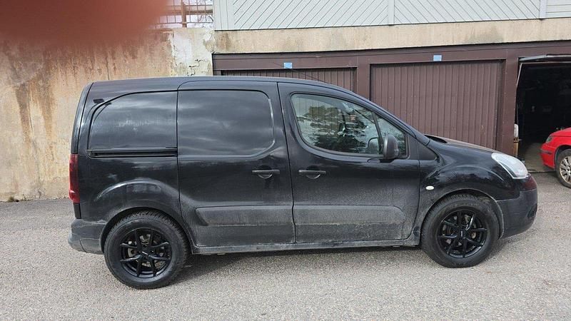 Begagnad 2013 Citroën Berlingo Minibuss | 45 000 kr (Bra pris) - Bild 1/4