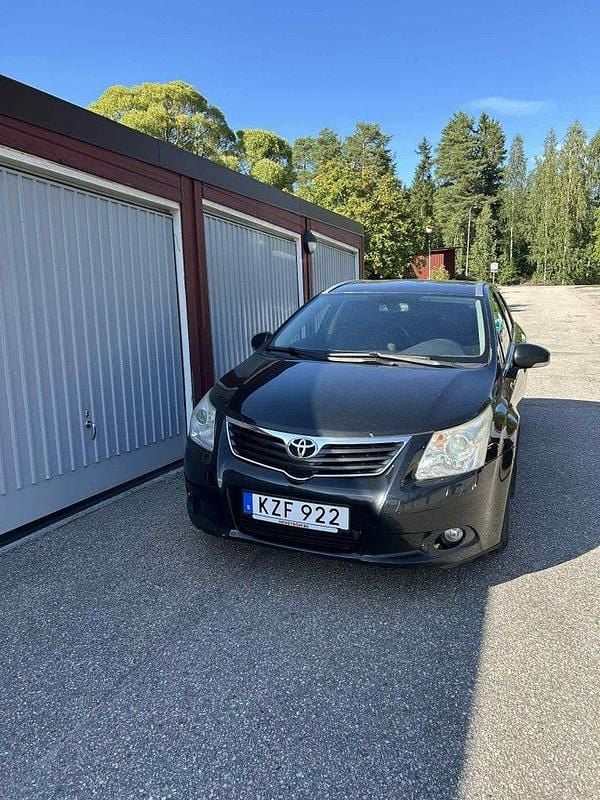 Svart Begagnad 2010 Toyota Avensis Business Edition Kombi | 54 000 kr (Bra pris) - Bild 1/4