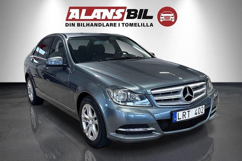 Grå Begagnad 2011 Mercedes C220 Avantgarde Sedan | 99 000 kr (Bra pris) - Bild 1/4