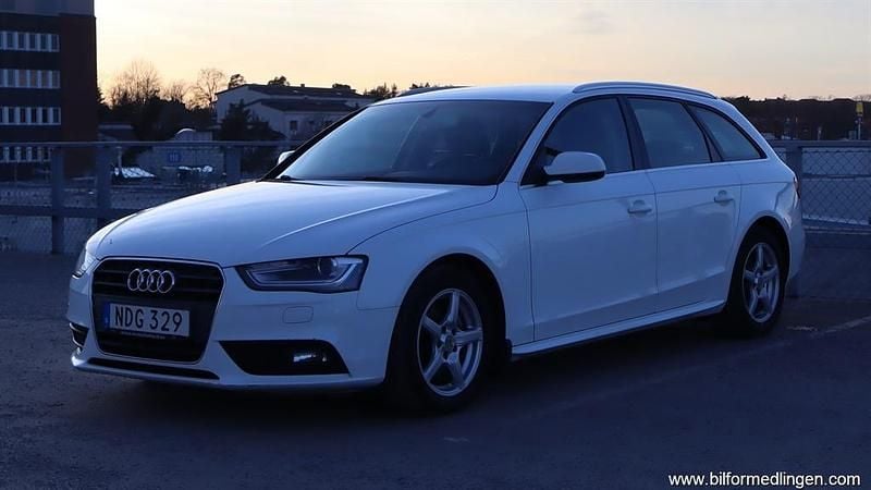 Begagnad Audi A4 177 HK (130 kW) 2013 Vit Kombi