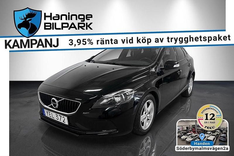 Svart Begagnad 2016 Volvo V40 Kinetic Kombi | 109 995 kr (Marknadspris) - Bild 1/2