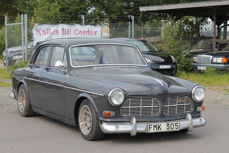 Mörkgrå Begagnad 1965 Volvo Amazon Sedan | 58 999 kr - Bild 1/4