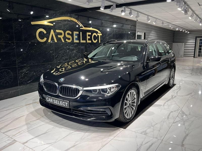 Svart Begagnad 2020 BMW 520 Sport Line Kombi | 259 900 kr (Bra pris) - Bild 1/4
