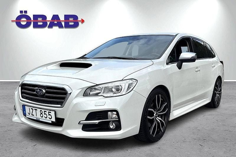 Vit Begagnad 2015 Subaru Levorg GT Kombi | 168 800 kr (Marknadspris) - Bild 1/4