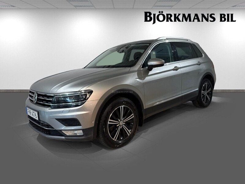 Silver Begagnad 2016 VW Tiguan SUV | 199 000 kr (Marknadspris) - Bild 1/4