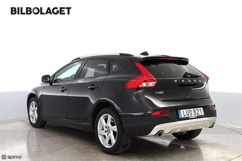 Begagnad Volvo V40 CC Business Edition 150 HK (110 kW) 2015 Svart Kombi