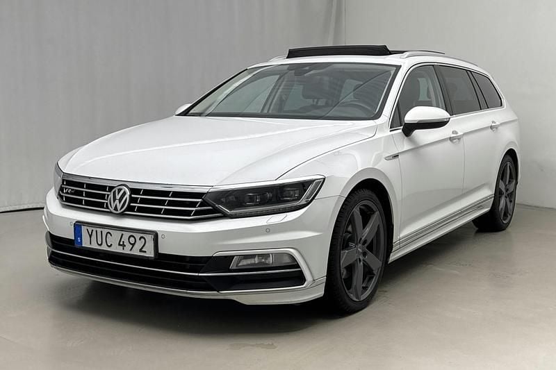Vit Begagnad 2019 VW Passat GT | 140 000 kr (Bra pris) - Bild 1/4
