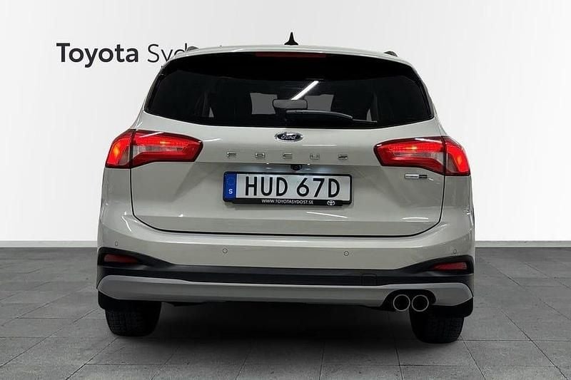 Begagnad Ford Focus Active 126 HK (92 kW) 2021 Vit Kombi