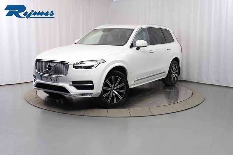 Vit Begagnad 2017 Volvo XC90 Inscription SUV | 349 800 kr (Marknadspris) - Bild 1/4