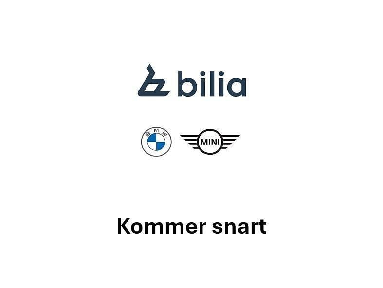 Grå Begagnad 2024 BMW 330e M Sport Kombi | 569 000 kr (Lite dyr) - Bild 1/1