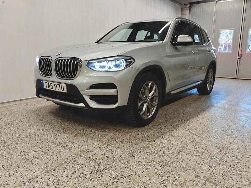 Begagnad BMW X3 xLine 190 HK (139 kW) 2021 Silver SUV