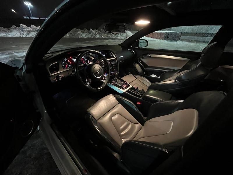 Begagnad Audi A5 245 HK (180 kW) 2012 Sportkupé