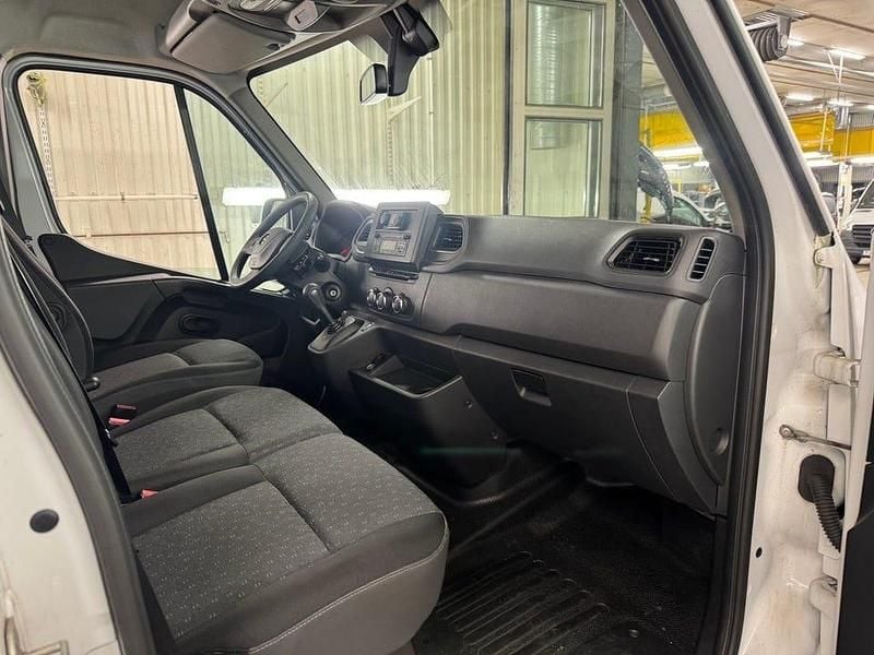 Begagnad Opel Movano 180 HK (132 kW) 2021 Vit Minibuss