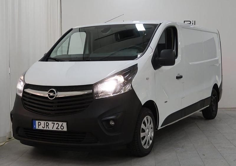 Vit Begagnad 2017 Opel Vivaro Van | 129 900 kr (Marknadspris) - Bild 1/4