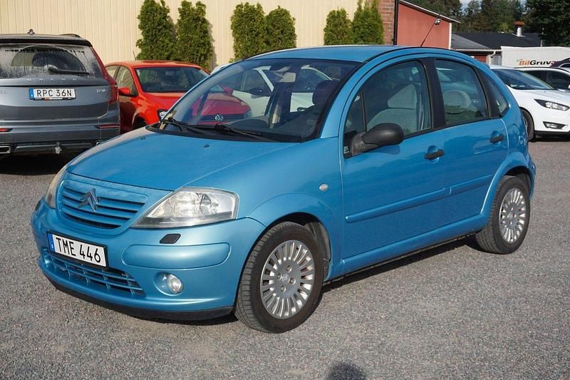 Ljusblå Begagnad 2002 Citroën C3 Halvkombi | 24 900 kr (Marknadspris) - Bild 1/4