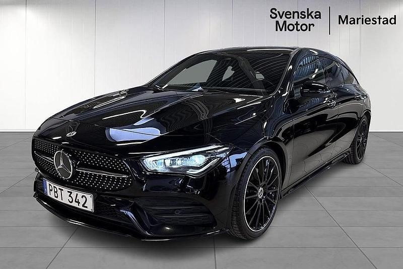 Svart Begagnad 2022 Mercedes CLA200 Shooting Brake AMG line Kombi | 318 900 kr - Bild 1/4