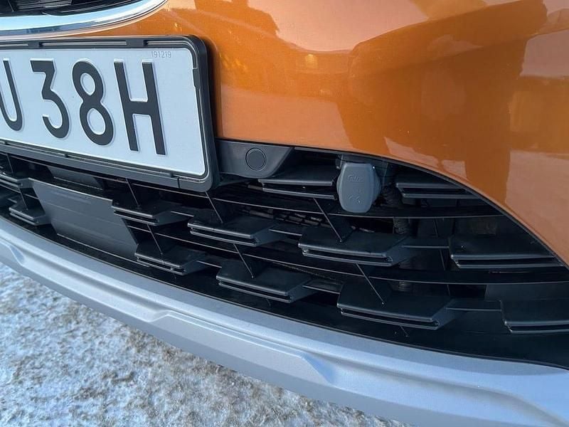 Begagnad Renault Captur 131 HK (96 kW) 2020 Orange metallic SUV