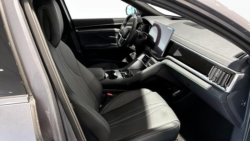 Ny BYD Seal U Boost 98 HK (72 kW) 2025 Svart SUV