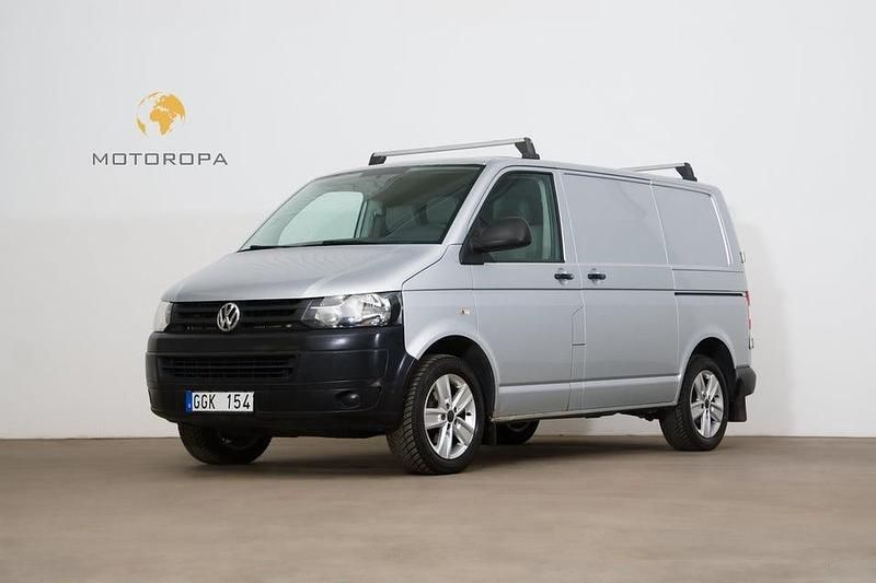 Silver Begagnad 2014 VW T5 Van | 109 000 kr (Lite dyr) - Bild 1/4