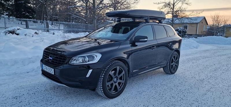 Svart Begagnad 2014 Volvo XC60 SUV | 139 000 kr - Bild 1/4