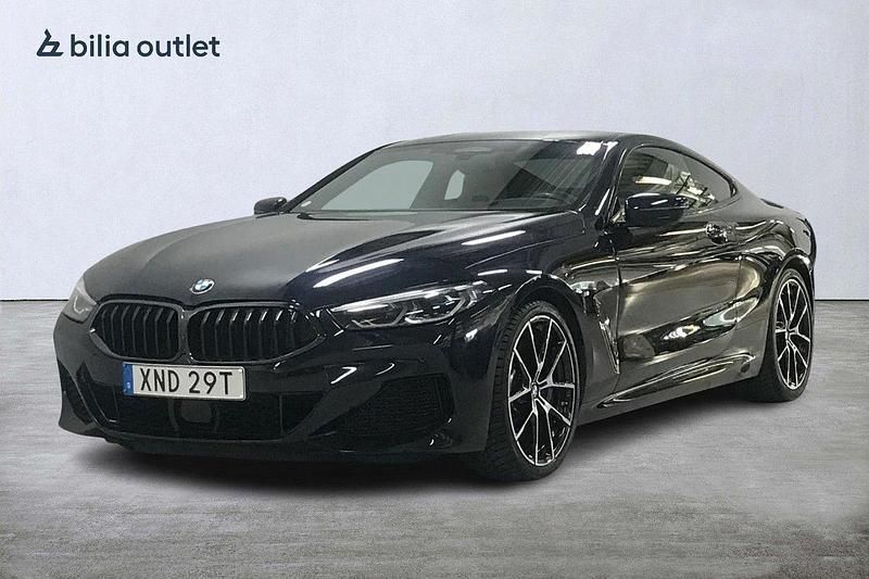 Svart Begagnad 2019 BMW 840 M Sport Sportkupé | 619 900 kr - Bild 1/4