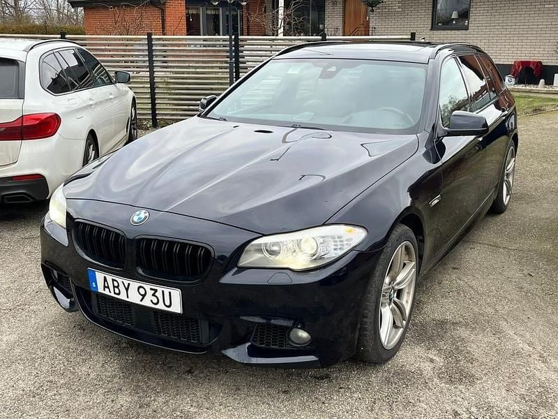 Begagnad BMW 535 M Sport 313 HK (230 kW) 2012 Carbon black Kombi