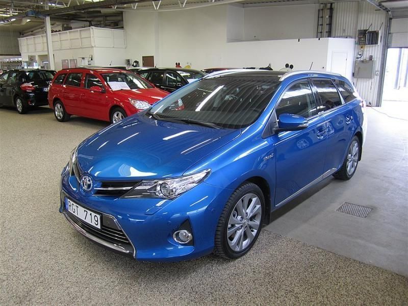 toyota auris hybrid pris #6 toyota auris hybrid pris #6