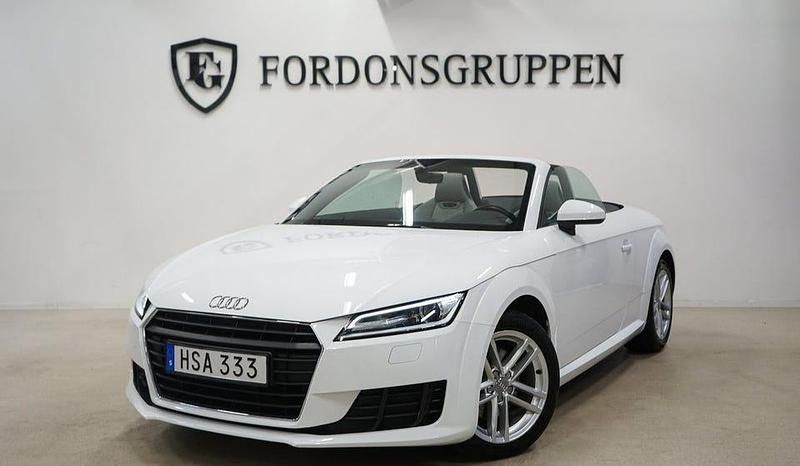 Vit Begagnad 2015 Audi TT Roadster Cab | 259 800 kr - Bild 1/4