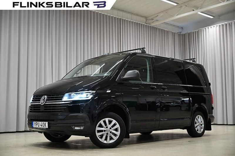 Begagnad VW T6.1 150 HK (110 kW) 2021 Svart (deep black pärleffekt) Van