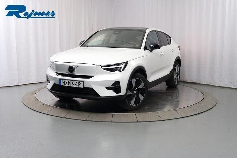 Vit Begagnad 2023 Volvo EC40 Plus SUV | 379 900 kr (Marknadspris) - Bild 1/4