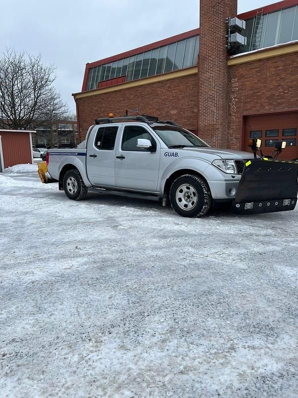 Begagnad Nissan Navara 171 HK (125 kW) 2008