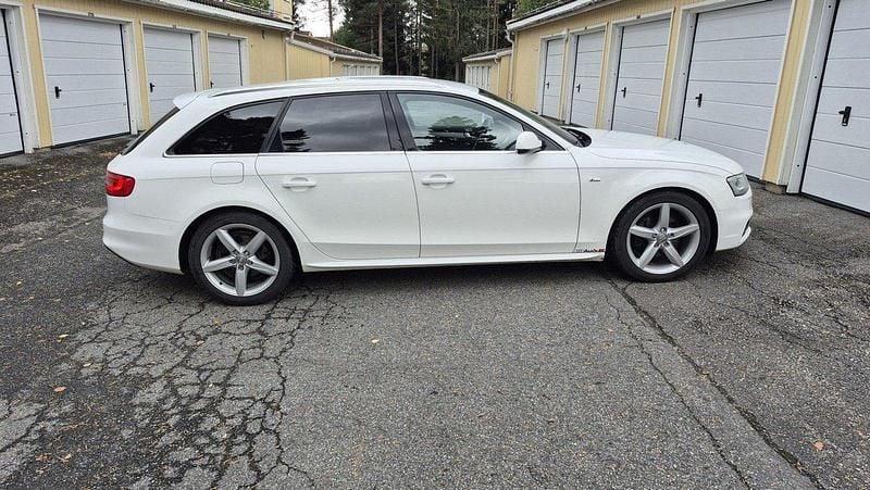 Vit Begagnad 2014 Audi A4 Kombi | 85 000 kr (Marknadspris) - Bild 1/2
